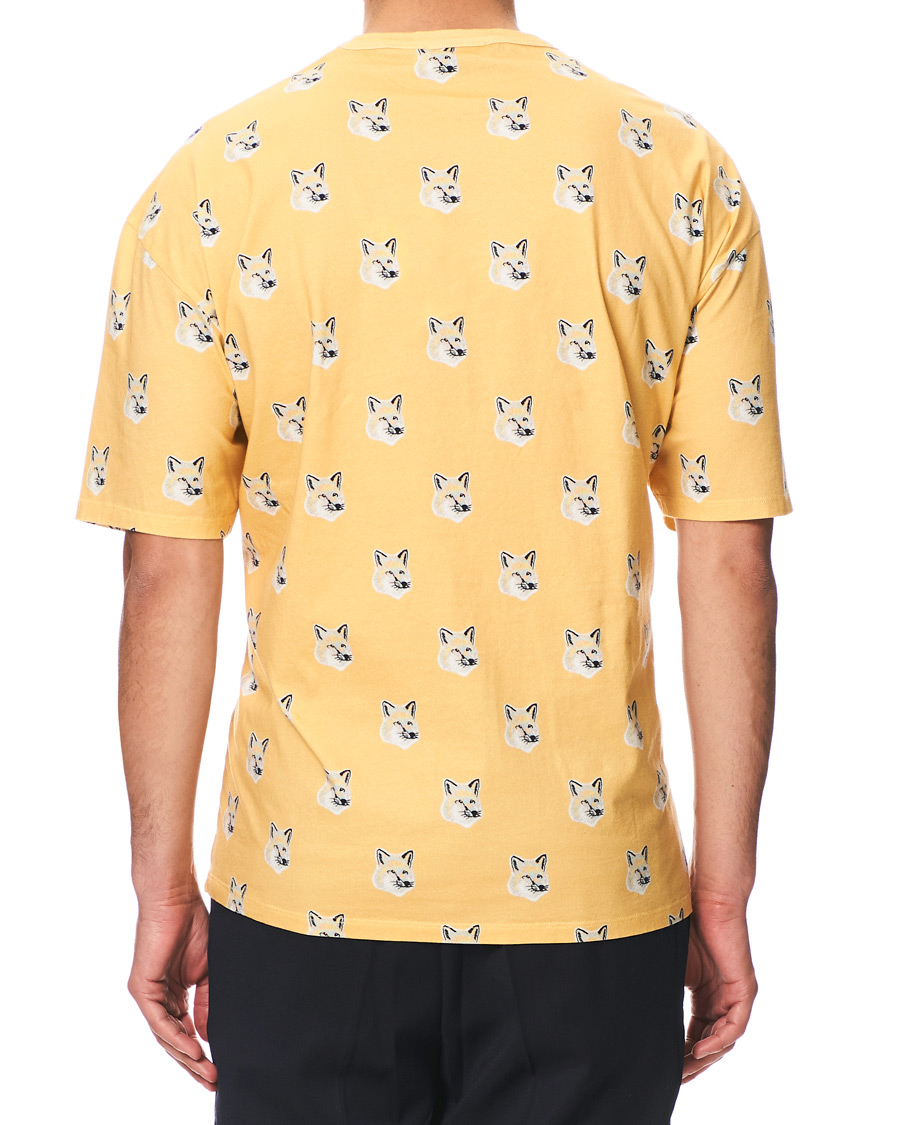 Heren | T-shirts | Maison Kitsuné | All Over Pastel Fox Head T-shirt Yellow