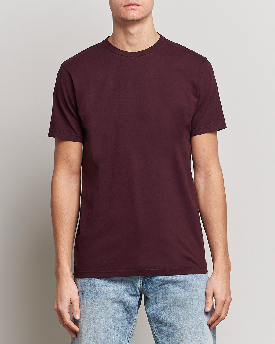 Heren | T-shirts | Colorful Standard | Classic Organic T-Shirt Oxblood Red