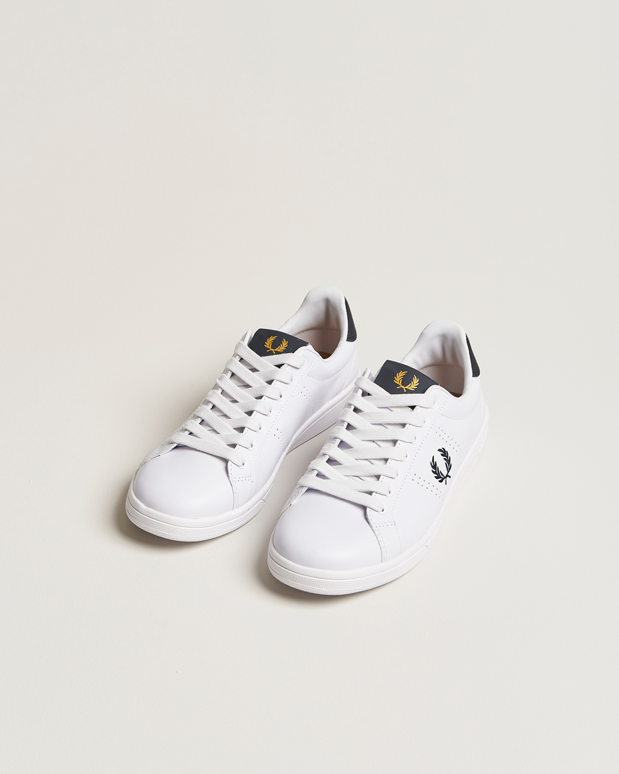 Homme | Fred Perry B721 Leather Sneakers White/Navy | Fred Perry | B721 Leather Sneakers White/Navy