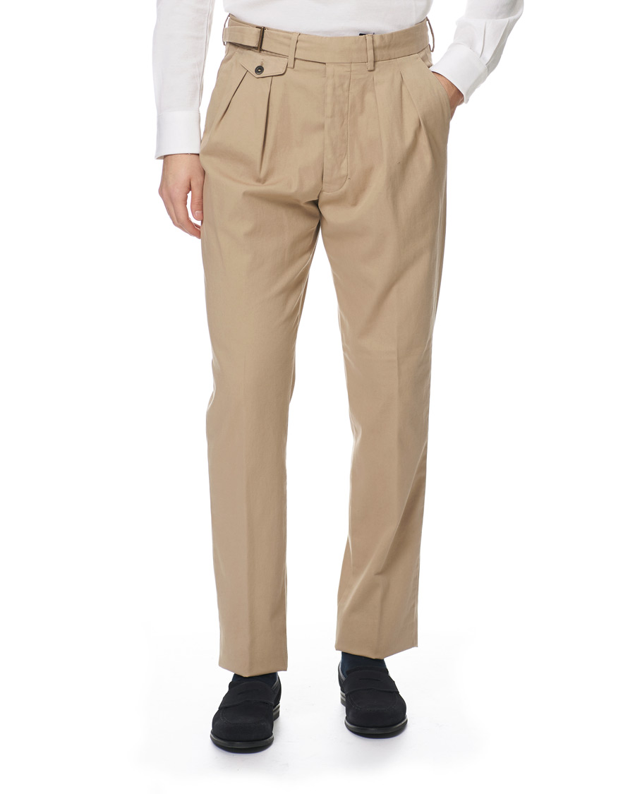 Homme | Pantalons | Lardini | Luxor Double Pleated Cotton Trousers Beige