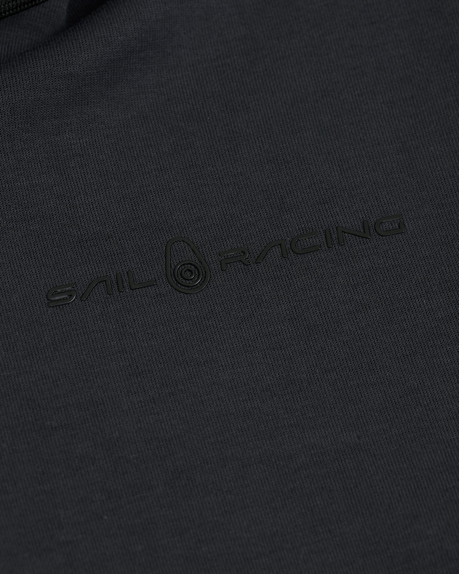 Heren | Truien | Sail Racing | Defender Tech Zip Hoodie Phantom Grey