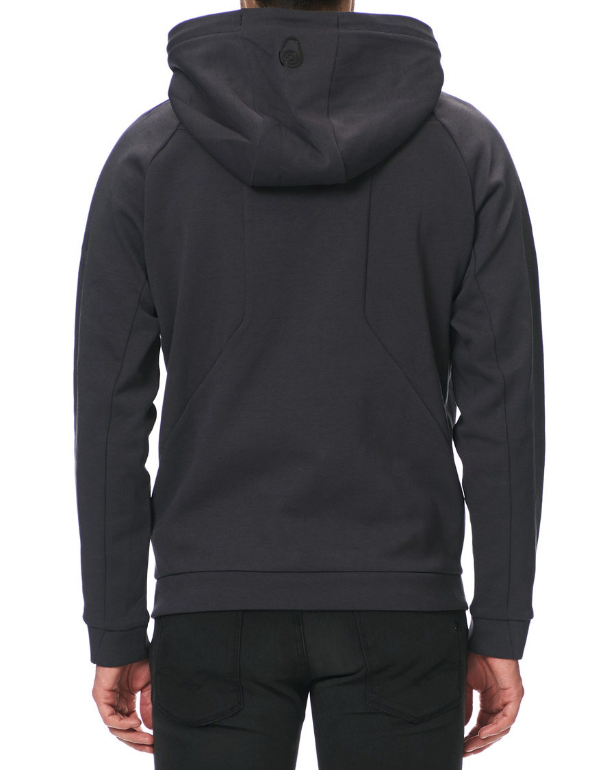 Heren | Truien | Sail Racing | Defender Tech Hoodie Phantom Grey