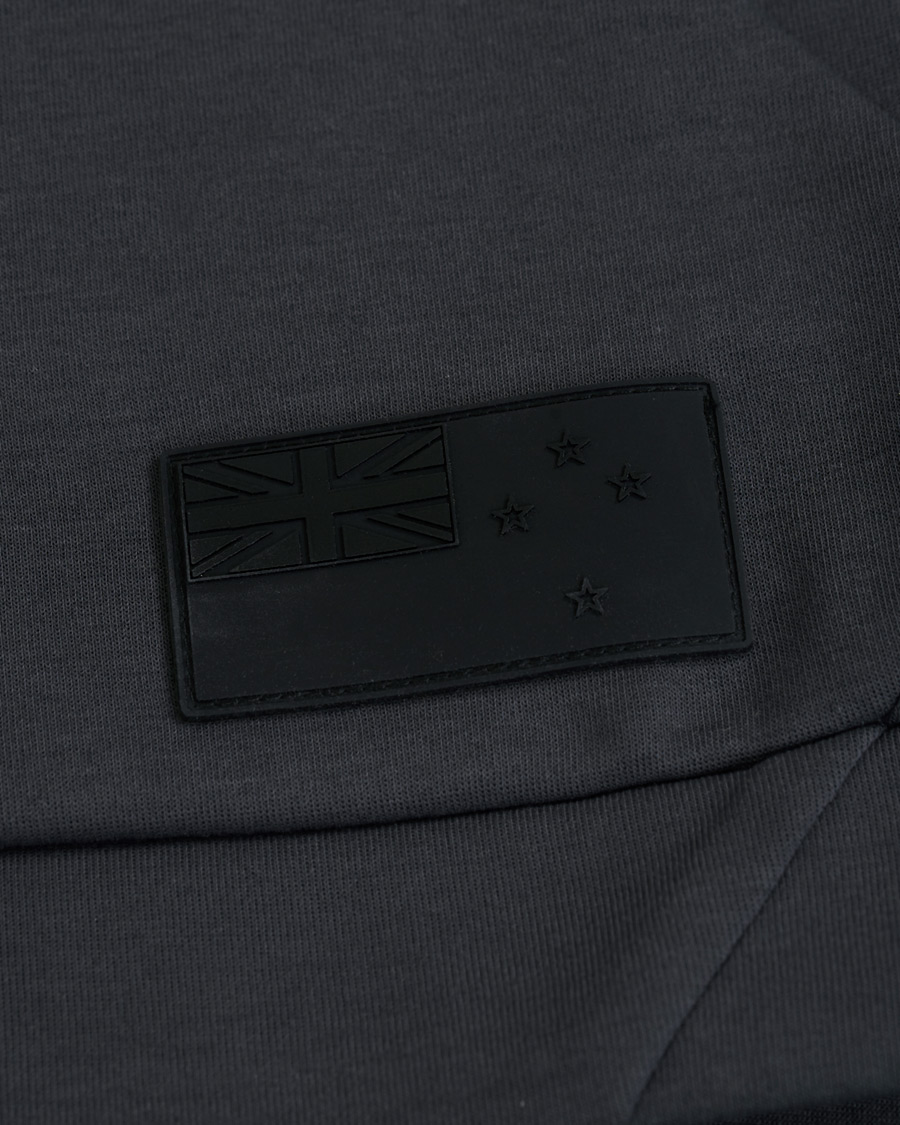 Heren | Truien | Sail Racing | Defender Tech Hoodie Phantom Grey