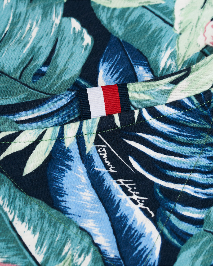 Homme | T-shirts | Tommy Hilfiger | All Over Flower Printed Crew Neck Tee Green Bay