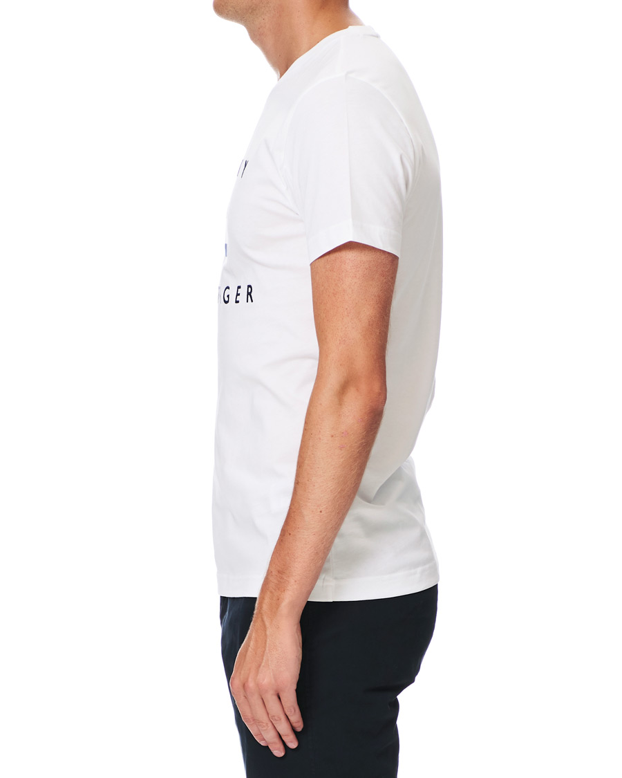 Homme | T-shirts | Tommy Hilfiger | Flag Logo Crew Neck Tee White