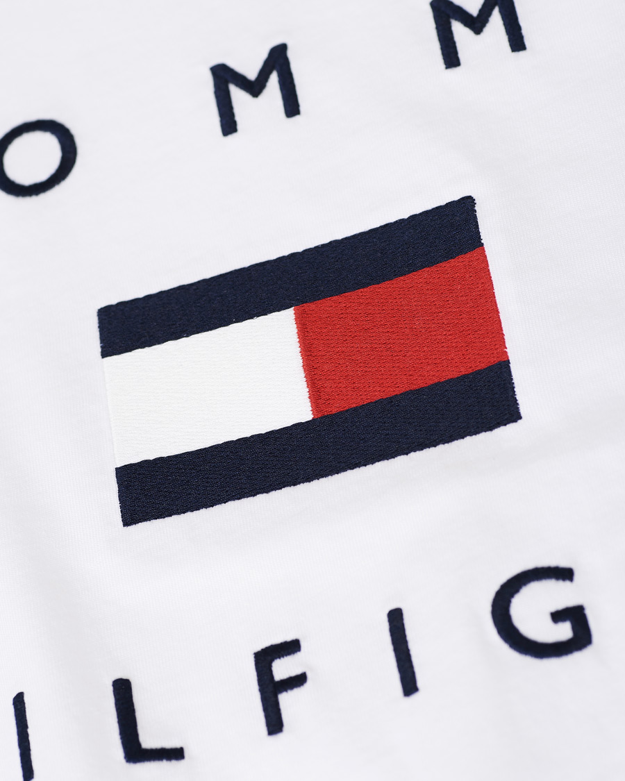 Homme | T-shirts | Tommy Hilfiger | Flag Logo Crew Neck Tee White