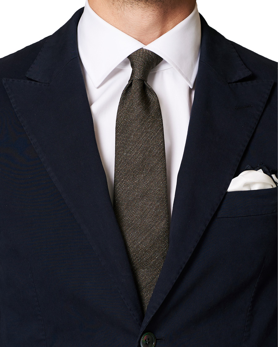 Homme | Tiger of Sweden Dolma Silk Tie Dark Honey | Tiger of Sweden | Dolma Silk Tie Dark Honey
