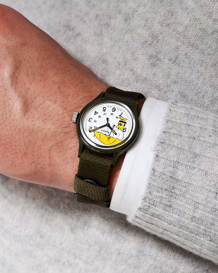 Homme | Timex MK1 Resin Charlie Brown White Dial | Timex | MK1 Resin Charlie Brown White Dial