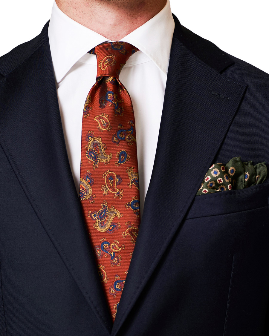 Homme | Amanda Christensen Silk Twill Printed Pocket Square Green | Amanda Christensen | Silk Twill Printed Pocket Square Green