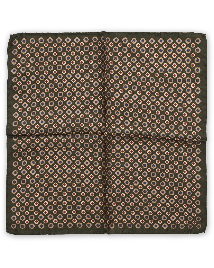 Homme | Amanda Christensen Silk Twill Printed Pocket Square Green | Amanda Christensen | Silk Twill Printed Pocket Square Green