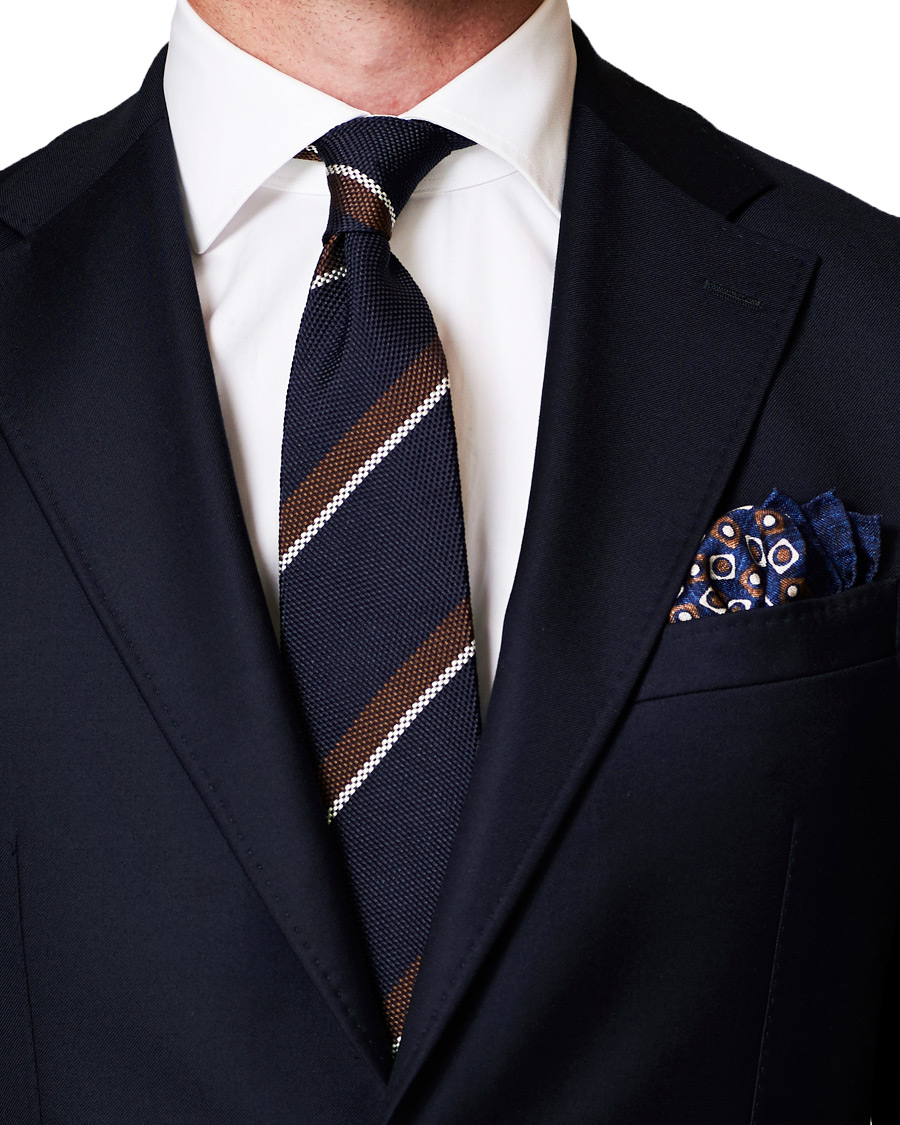 Homme | Amanda Christensen Silk Oxford Printed Pocket Square Navy | Amanda Christensen | Silk Oxford Printed Pocket Square Navy