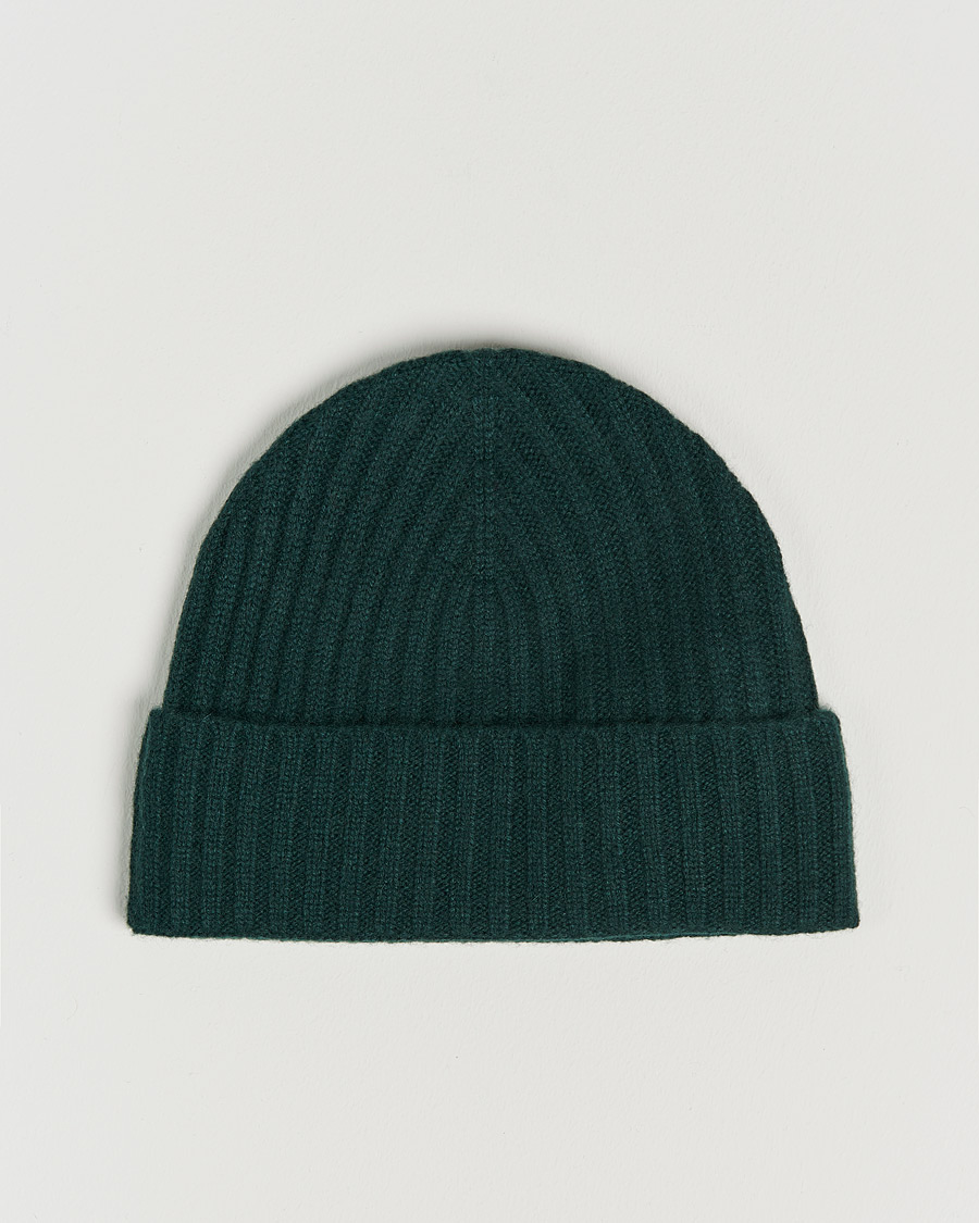 Homme | Amanda Christensen Rib Knitted Cashmere Cap Bottle Green | Amanda Christensen | Rib Knitted Cashmere Cap Bottle Green