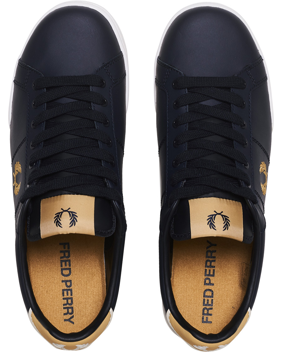 Homme | Fred Perry B722 Leather Sneaker Navy/Gold | Fred Perry | B722 Leather Sneaker Navy/Gold