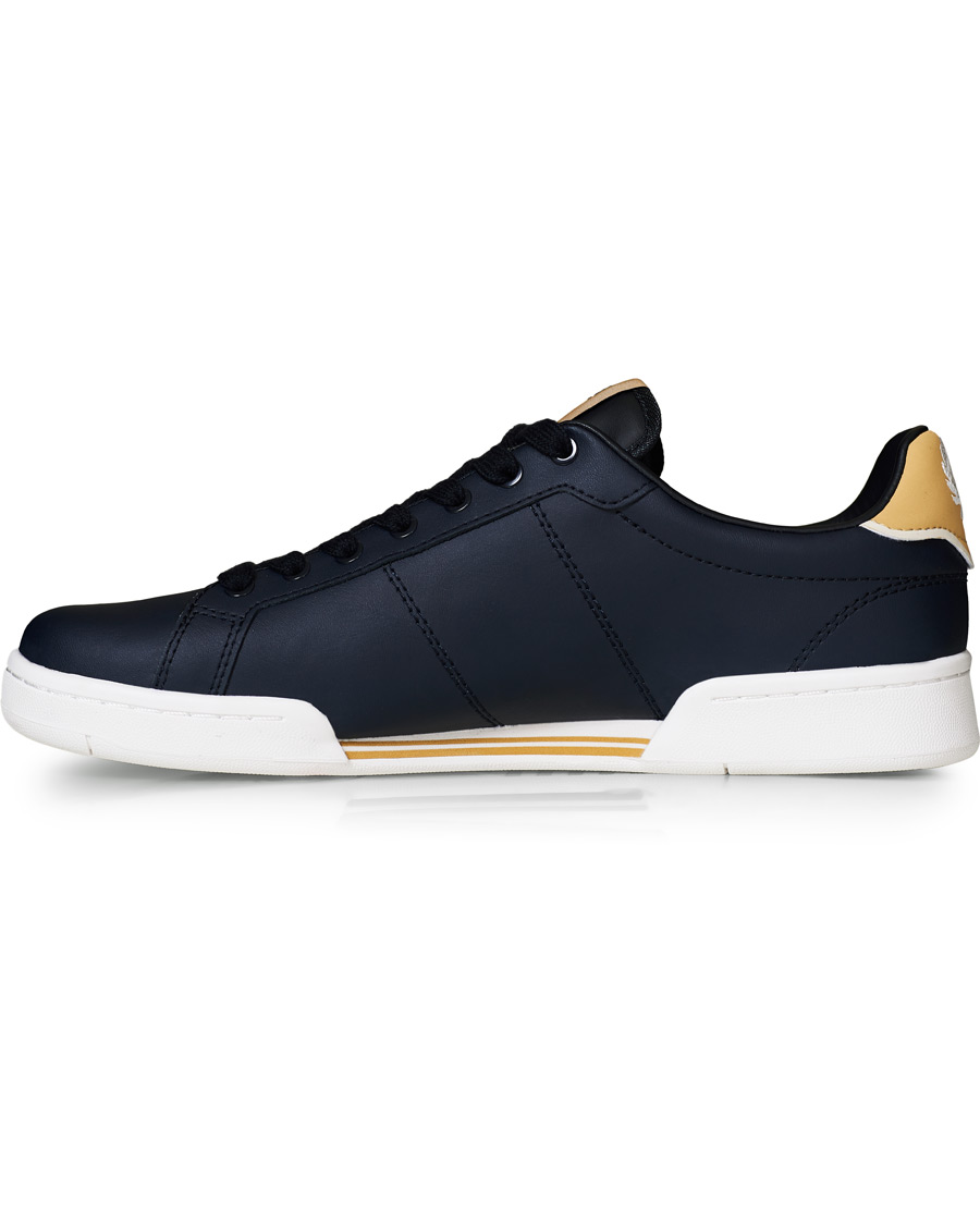 Homme | Fred Perry B722 Leather Sneaker Navy/Gold | Fred Perry | B722 Leather Sneaker Navy/Gold