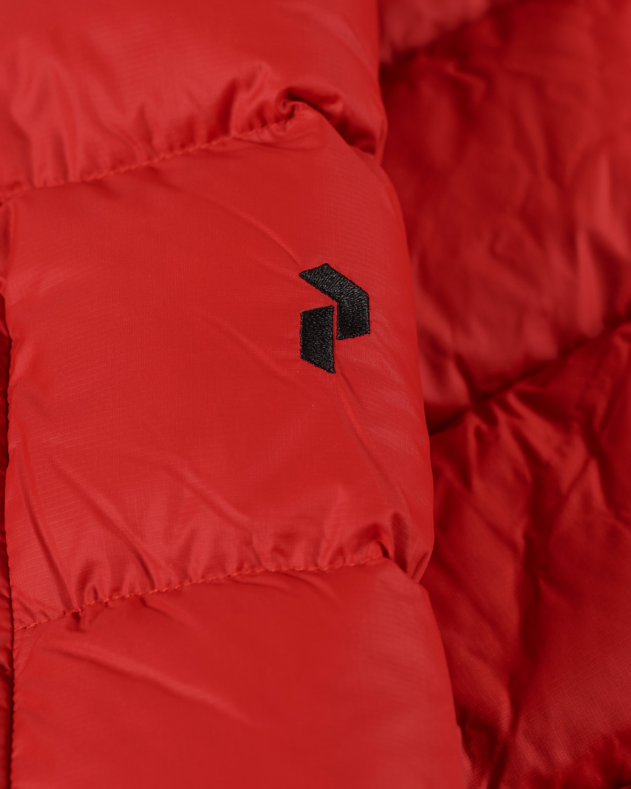 Heren | Jassen | Peak Performance | Frost Down Hooded Jacket Red