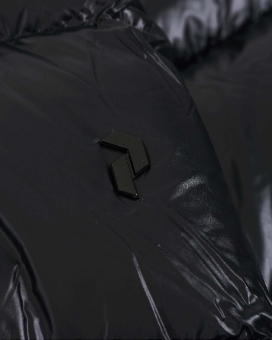 Heren | Jassen | Peak Performance | Rivel Vernis Down High Gloss Hodded Jacket Black