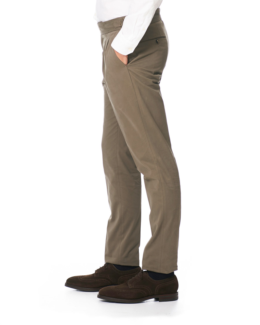 Homme | Pantalons | PT01 | Gentleman Fit Double Pleat Trousers Light Brown