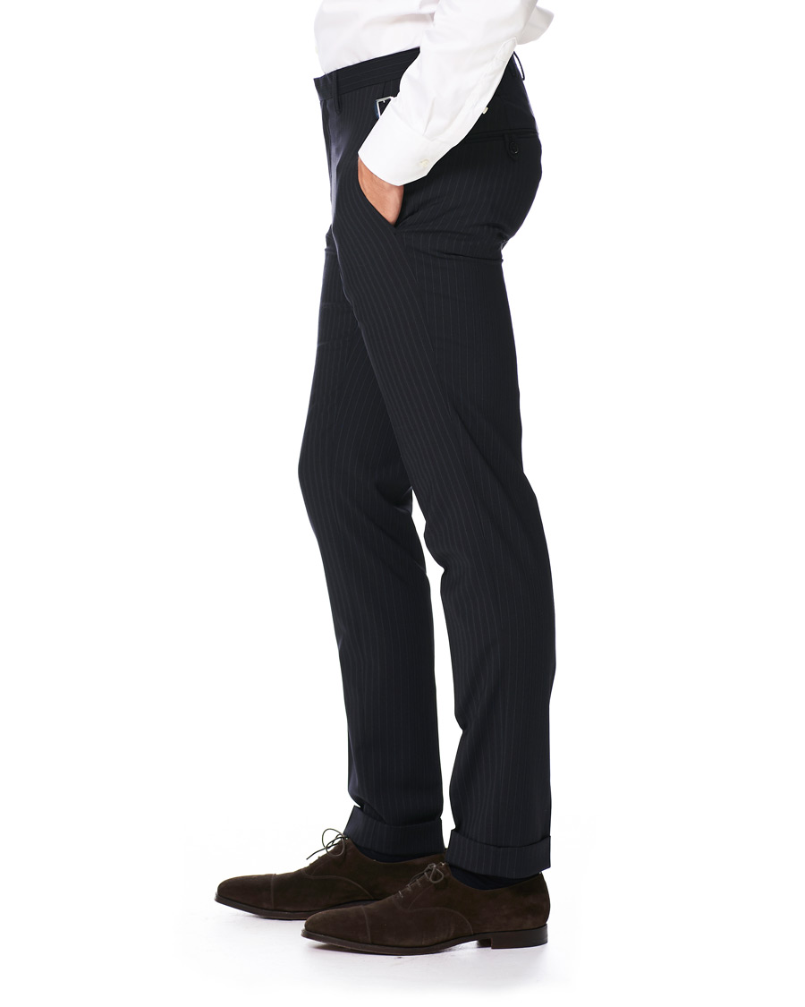 Heren | Broeken | Tiger of Sweden | Tretton Side Adjusters Pleated Trousers Navy Stripe