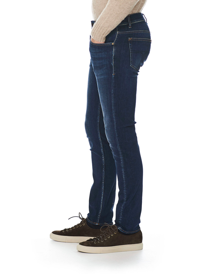 Homme | Jeans | Tiger of Sweden Jeans | Leon Gardy Superstretch Jeans Royal Blue