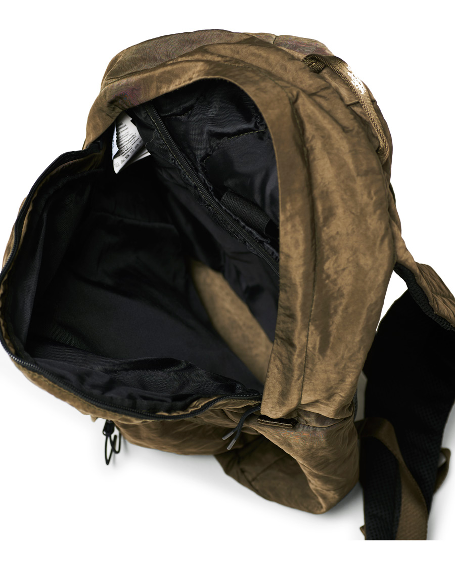 Homme | C.P. Company Garmend Dyed Nylon Lens Backpack Olive | C.P. Company | Garmend Dyed Nylon Lens Backpack Olive