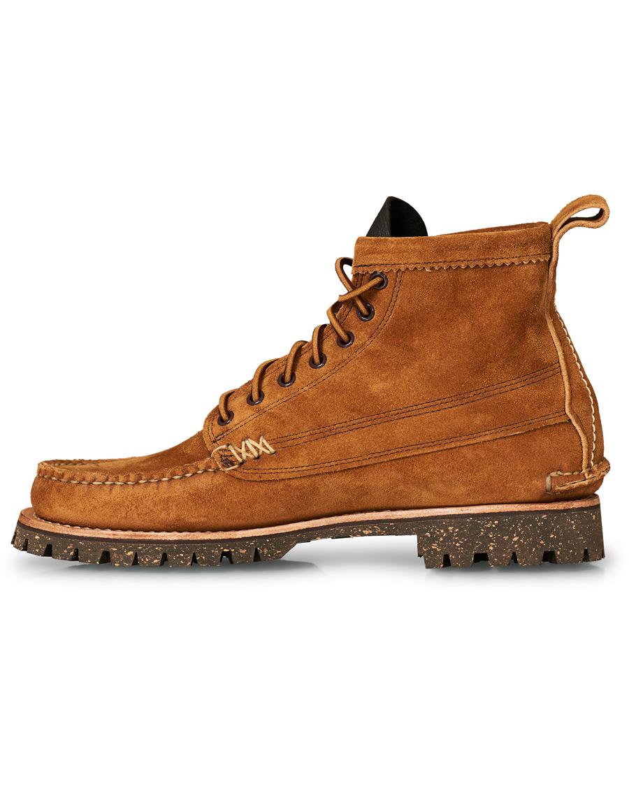 Heren | Yuketen Cortina Sole Angler Boots Khaki Suede | Yuketen | Cortina Sole Angler Boots Khaki Suede