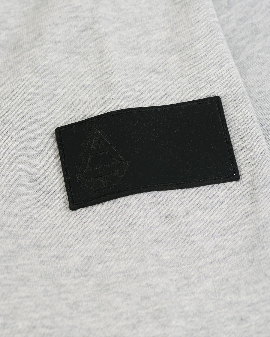 Heren | Truien | Sail Racing | Antartica Hoodie Light Grey Melange