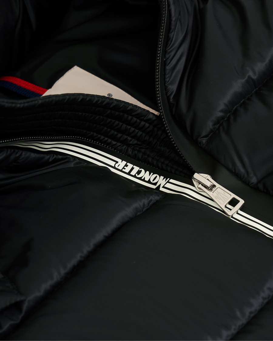 Homme | Manteaux Et Vestes | Moncler | Arves Down Hooded Jacket Black