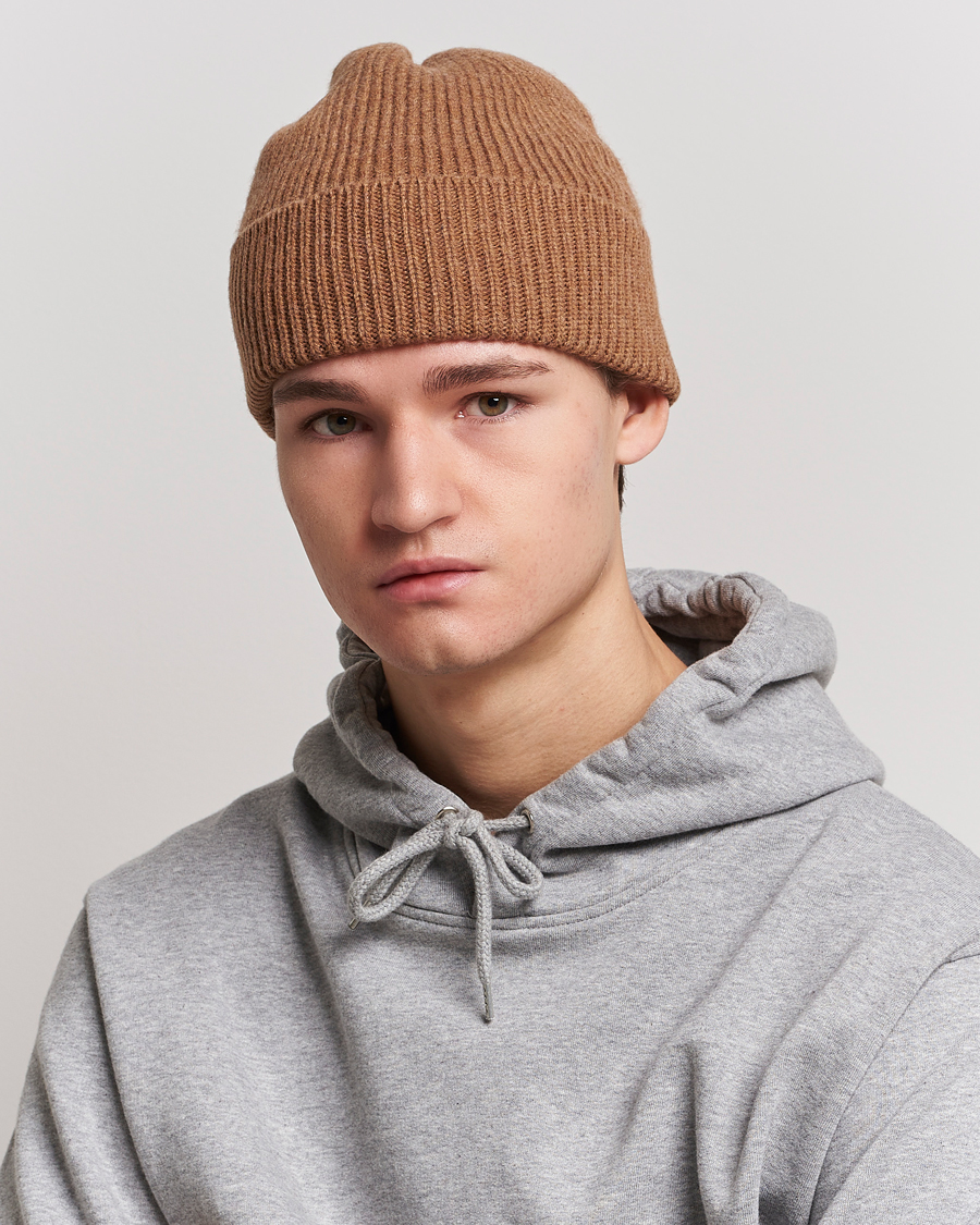 Homme | Colorful Standard Merino Wool Beanie Sahara Camel | Colorful Standard | Merino Wool Beanie Sahara Camel
