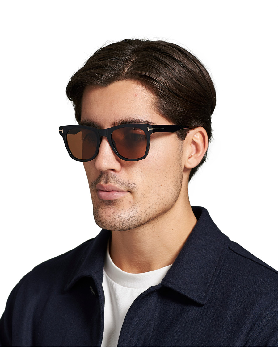 Homme | Tom Ford Brooklyn TF833 Sunglasses Black | Tom Ford | Brooklyn TF833 Sunglasses Black