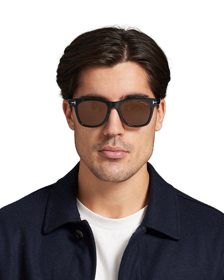 Homme | Tom Ford Brooklyn TF833 Sunglasses Black | Tom Ford | Brooklyn TF833 Sunglasses Black