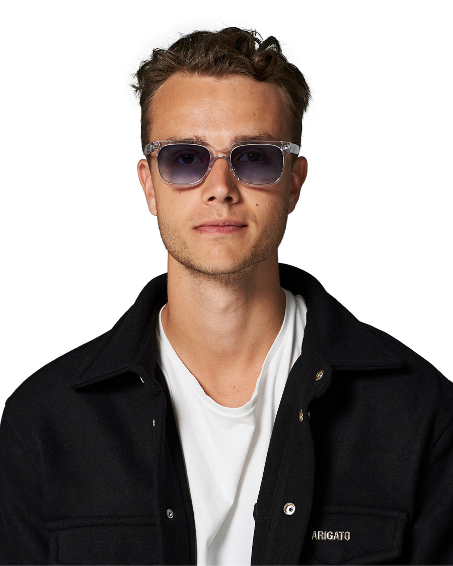 Homme | Axel Arigato Jet Square Sunglasses Clear crystal/fading blue | Axel Arigato | Jet Square Sunglasses Clear crystal/fading blue