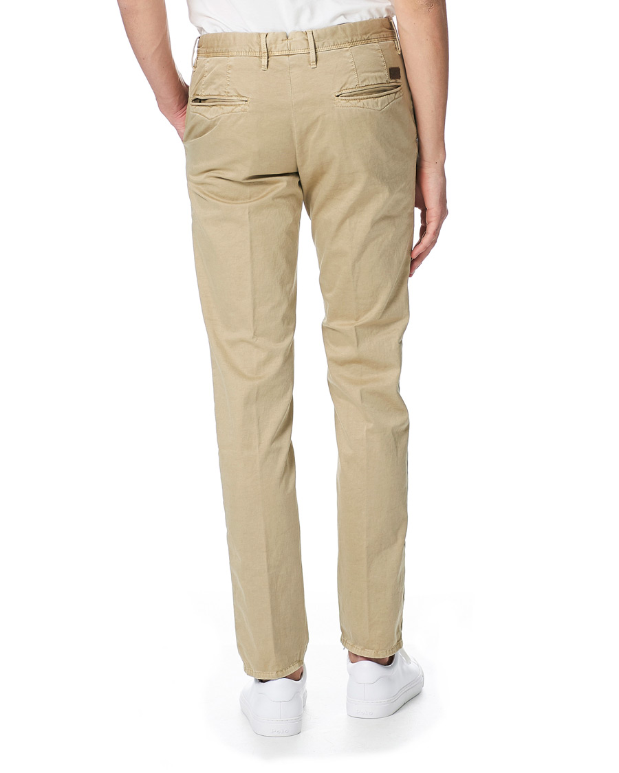 Homme | Pantalons | Incotex | Slim Fit Garment Dyed Slacks Beige