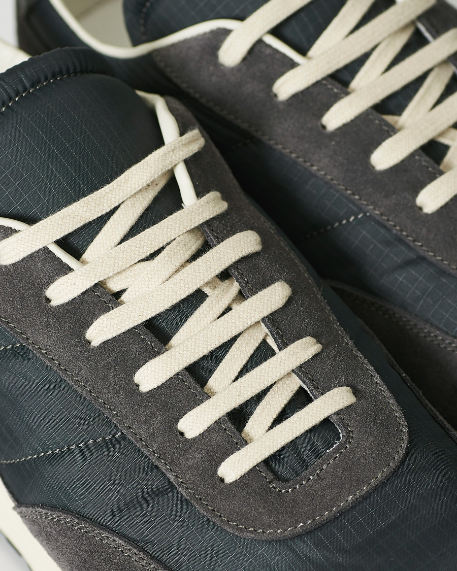 Homme | Common Projects Track Classic Sneaker Dark Grey | Common Projects | Track Classic Sneaker Dark Grey