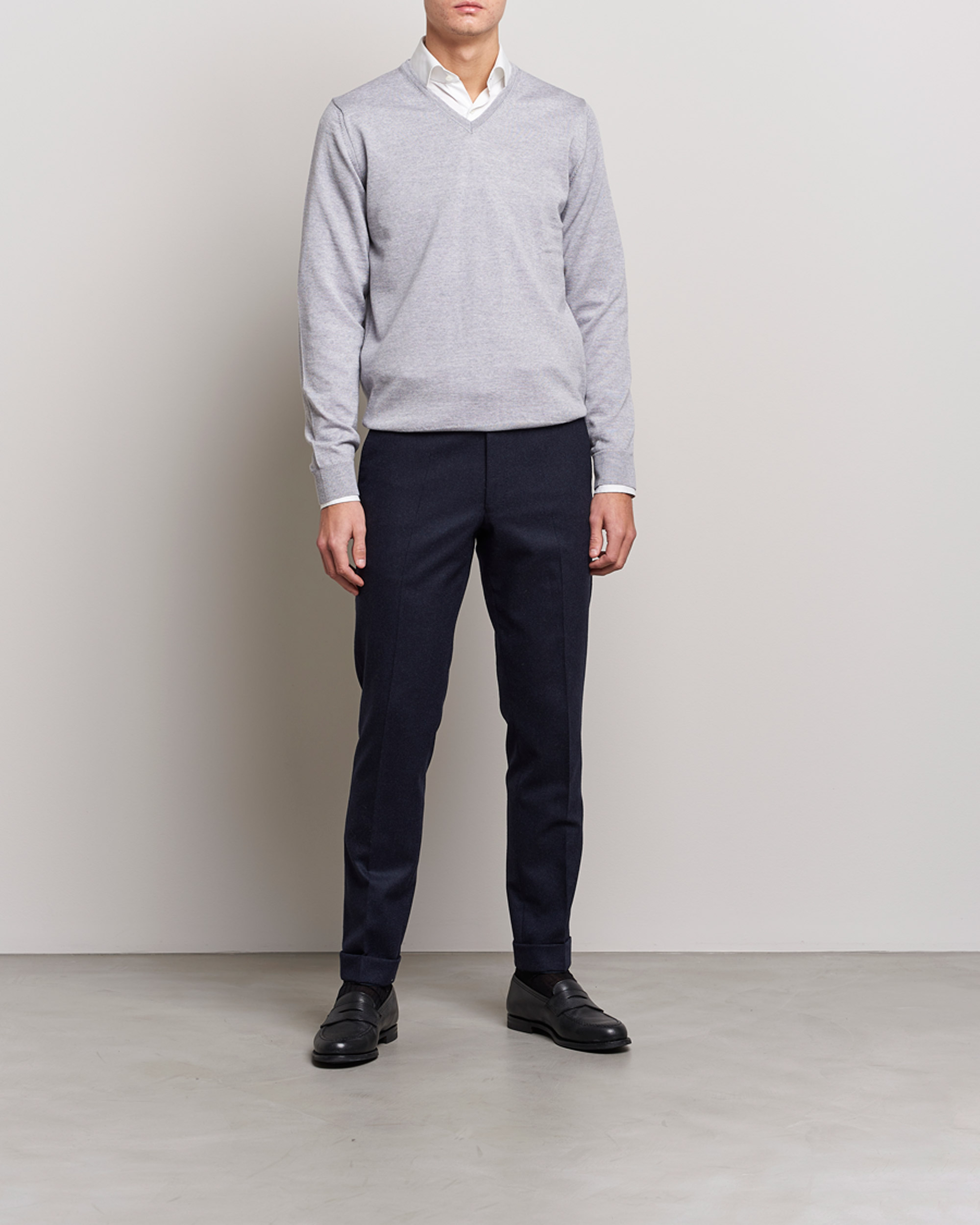 Heren | Truien | Stenströms | Merino V-Neck Light Grey
