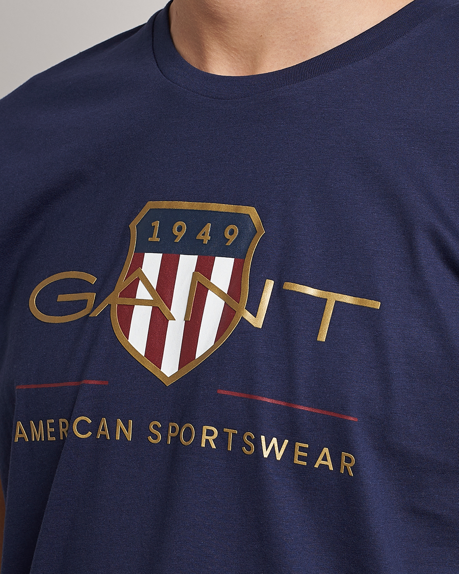 Homme | T-shirts | GANT | Archive Shield Logo T-Shirt Evening Blue