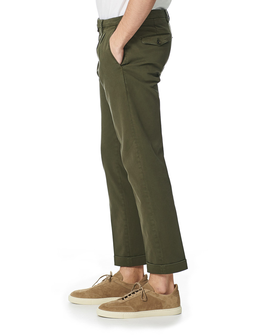 Heren | Broeken | Briglia 1949 | Easy Fit Pleated Cotton Chinos Olive