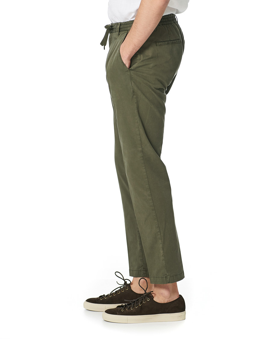 Homme | Pantalons | Briglia 1949 | Drawstring Easy Fit Cotton/Tencel Trousers Olive
