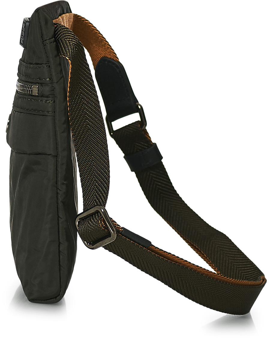 Homme | Mismo M/S Fly Nylon Cross Body Pouch Beluga/Black | Mismo | M/S Fly Nylon Cross Body Pouch Beluga/Black