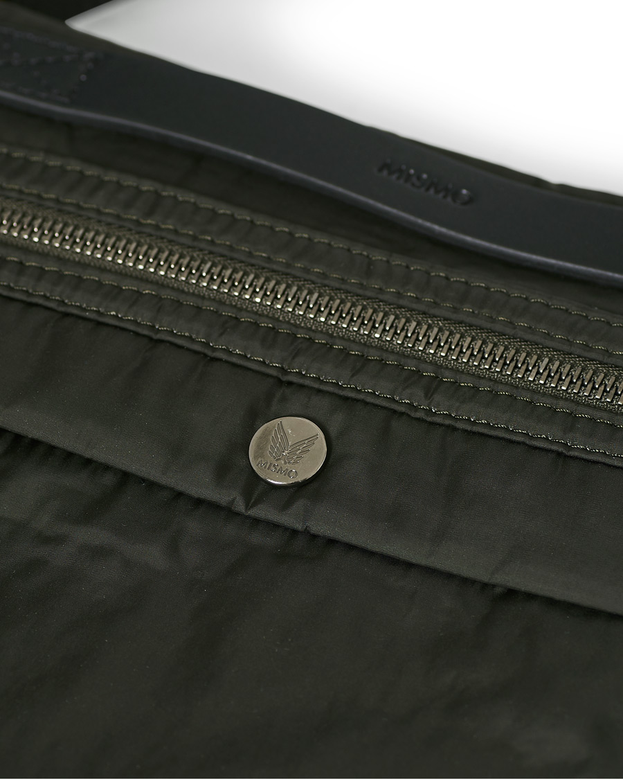 Homme | Mismo M/S Fly Nylon Cross Body Pouch Beluga/Black | Mismo | M/S Fly Nylon Cross Body Pouch Beluga/Black