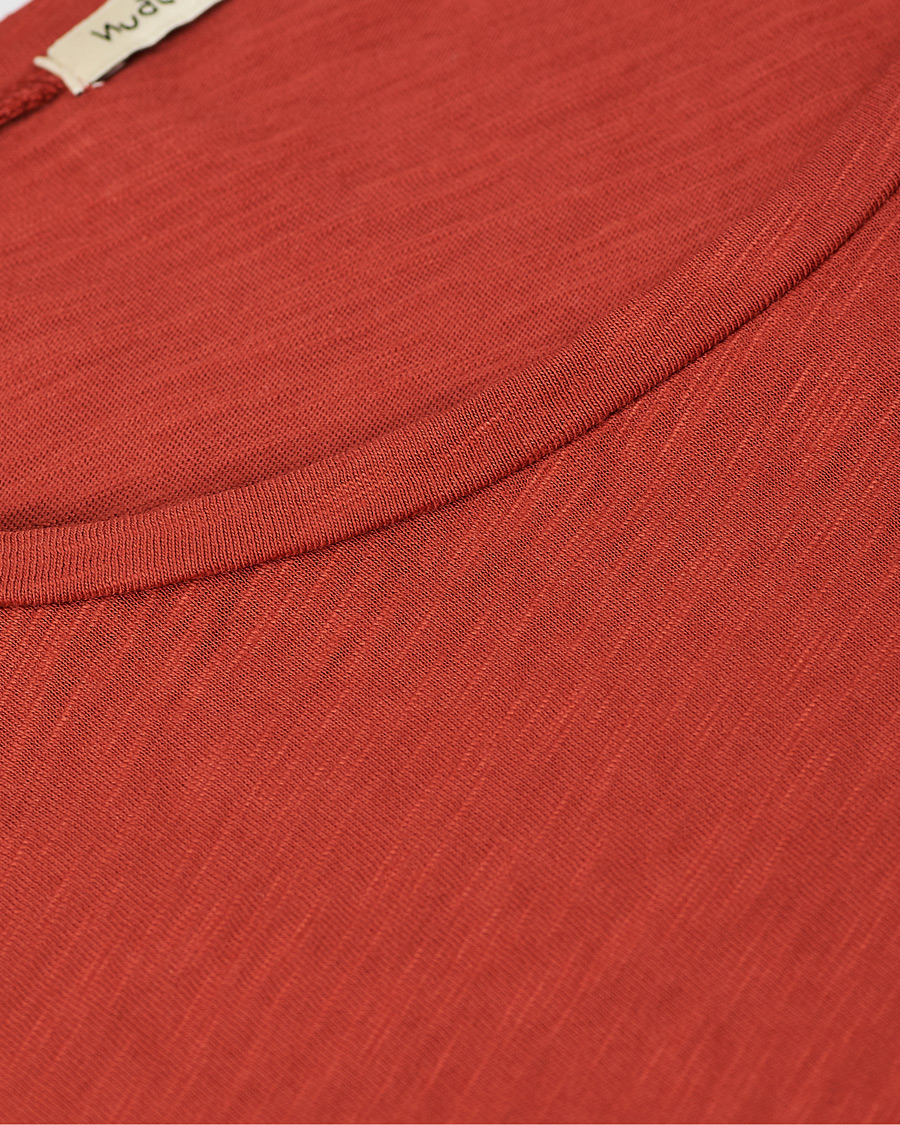 Homme | T-shirts | Nudie Jeans | Roger Slub Crew Neck Tee Poppy Red