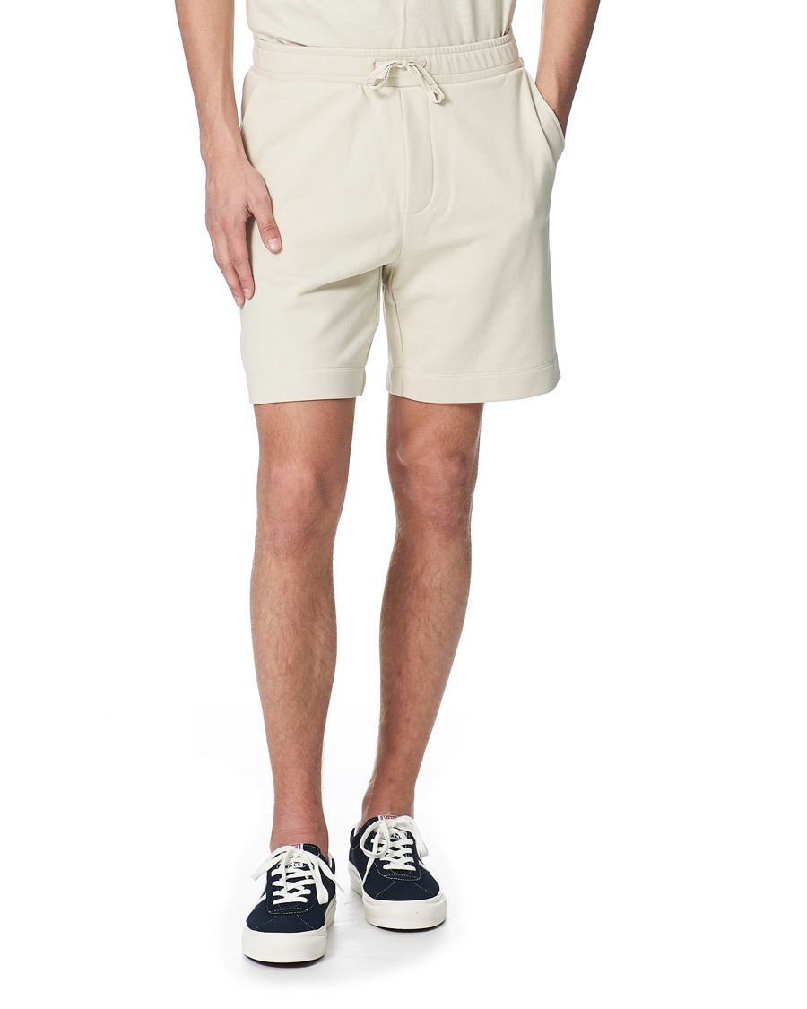 Homme | Shorts | Filippa K | Barry Organic Cotton Shorts Vanilla Ivory