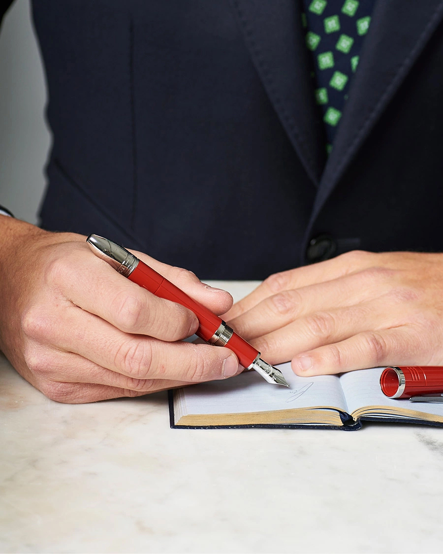 Homme | Pour Les Connaisseurs | Montblanc | Enzo Ferrari M Fountain Pen