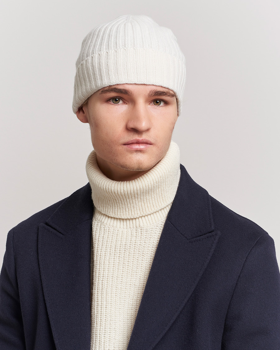 Homme | Amanda Christensen Rib Knitted Cashmere Cap Cream | Amanda Christensen | Rib Knitted Cashmere Cap Cream