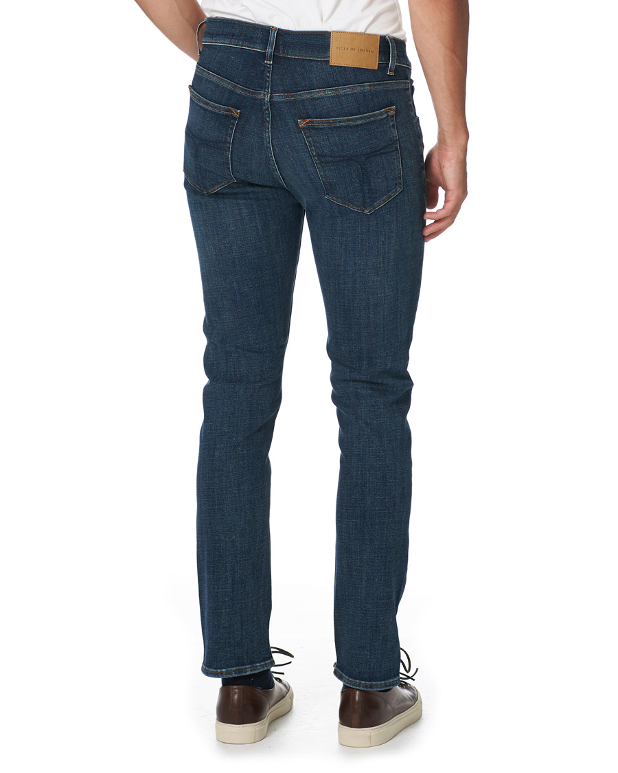 Heren | Jeans | Tiger of Sweden | Leon Hawk Eye Superstretch Jeans Royal Blue