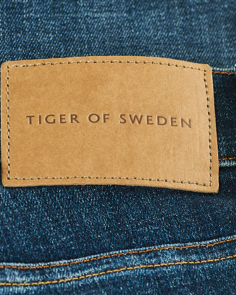 Heren | Jeans | Tiger of Sweden | Leon Hawk Eye Superstretch Jeans Royal Blue
