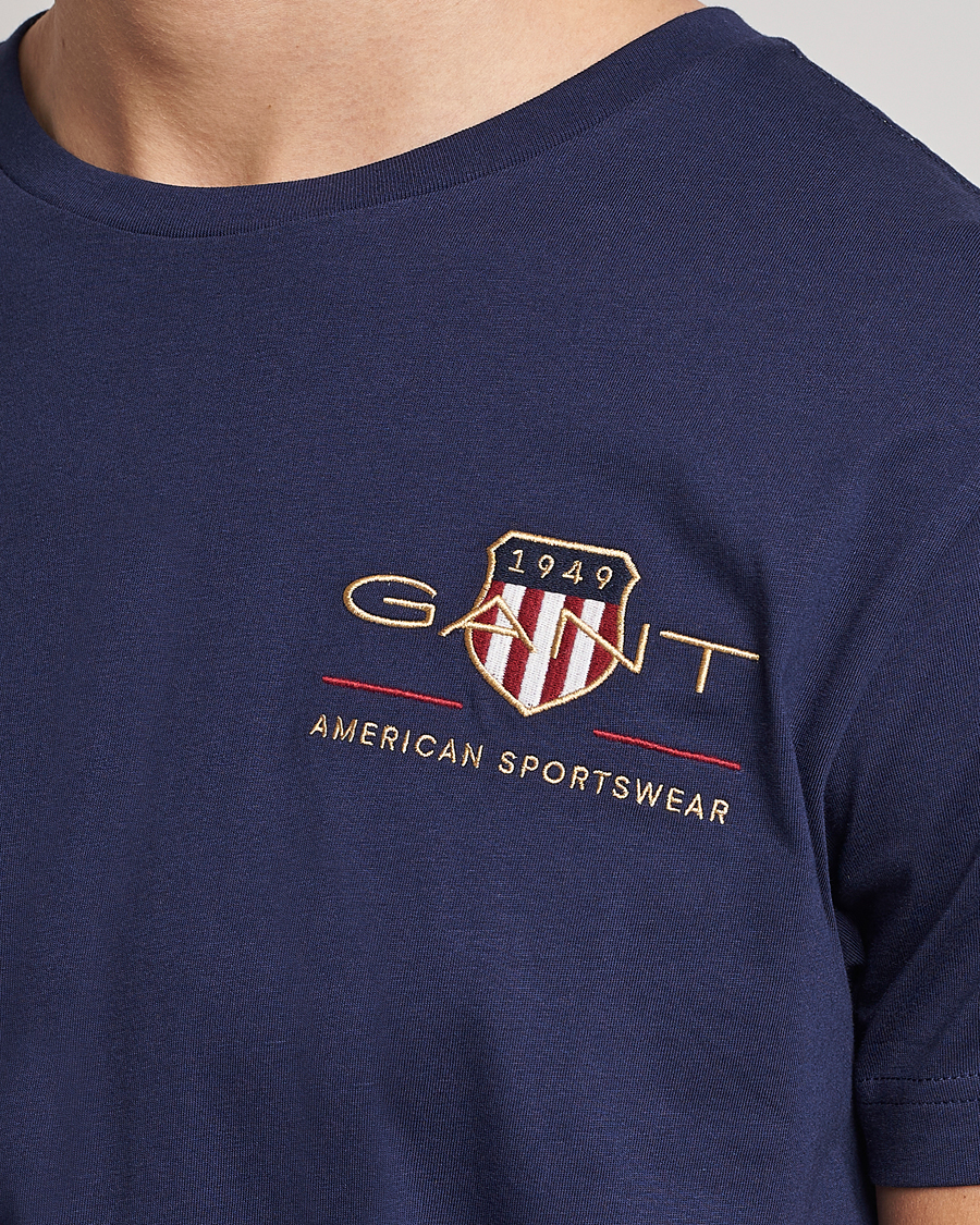 Heren | T-shirts | GANT | Archive Shield Logo Crew Neck Tee Evening Blue