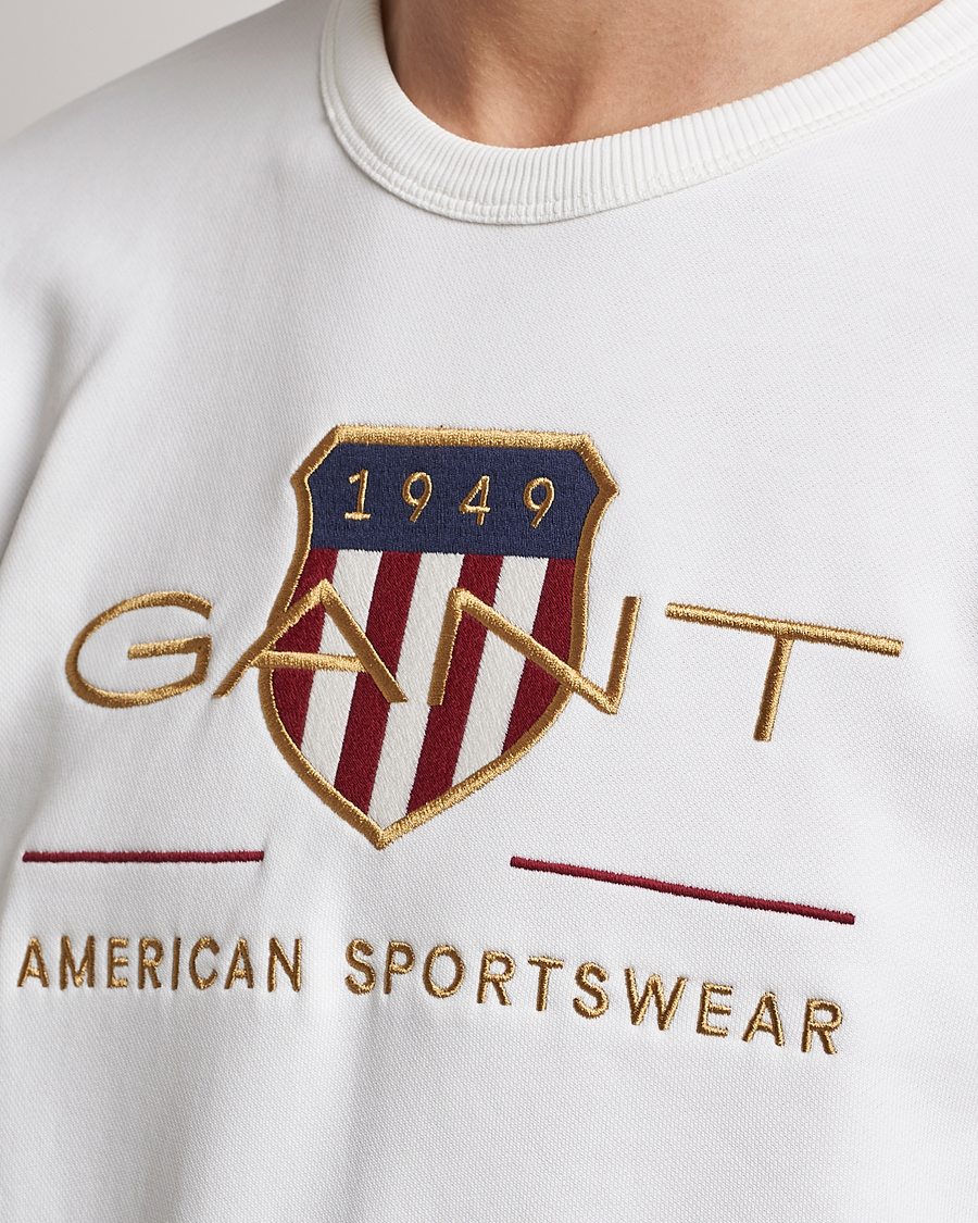 Heren | Truien | GANT | Archive Shield Crew Neck Sweatershirt Eggshell