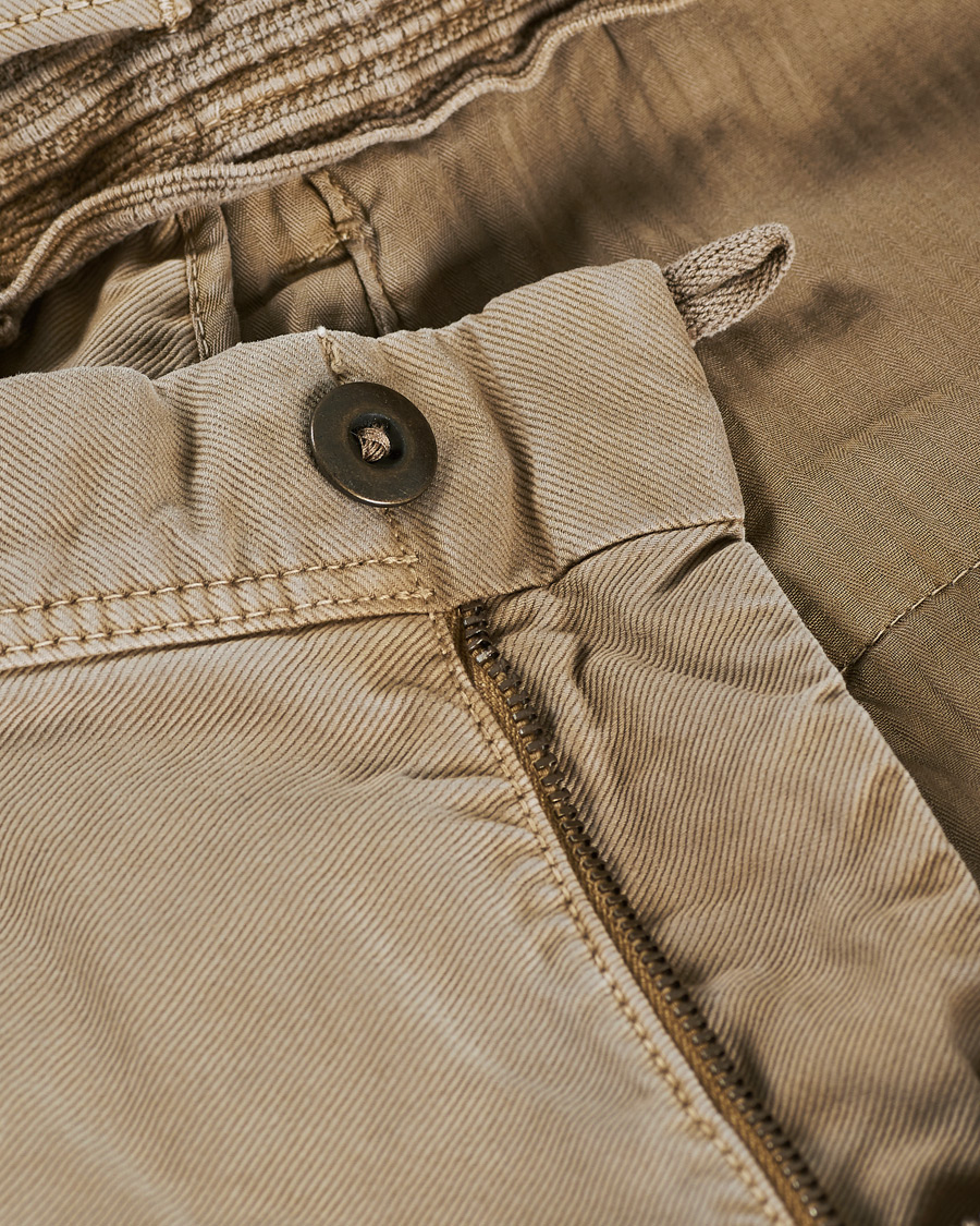 Homme | Pantalons | Incotex | Slim Fit Garment Dyed Slacks Beige