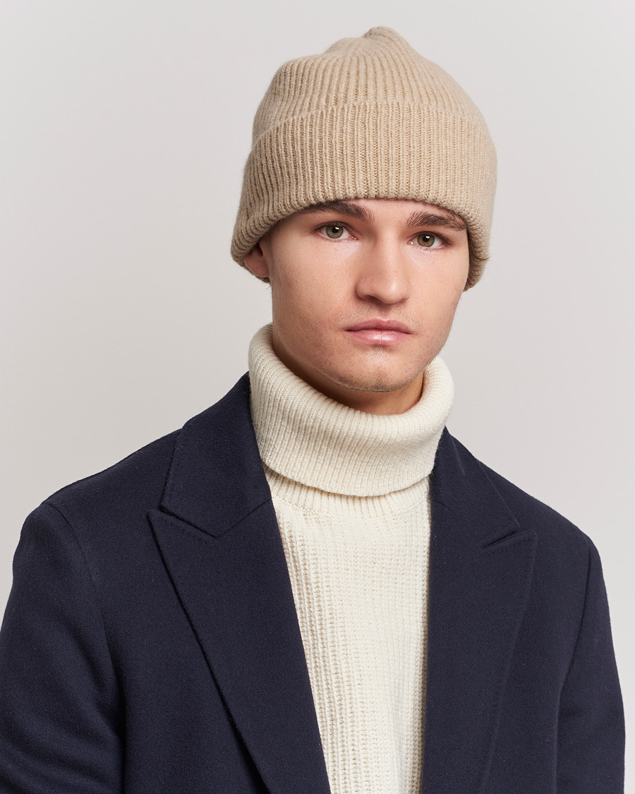 Homme | Bonnets | Le Bonnet | Lambswool/Caregora Beanie Sand