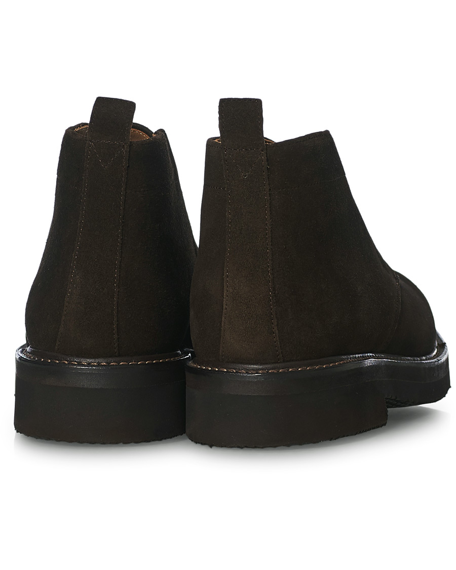 Heren | Grenson Clement Chukka Boot Peat Suede | Grenson | Clement Chukka Boot Peat Suede